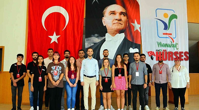 Manavgat Belediyesi Gençlik Meclisi'ni kurdu