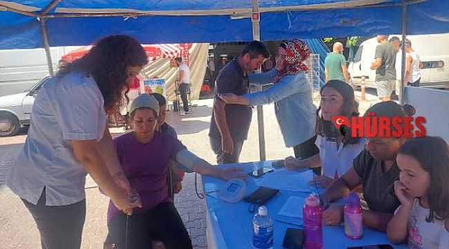 Pazarda sağlık taraması yapıldı