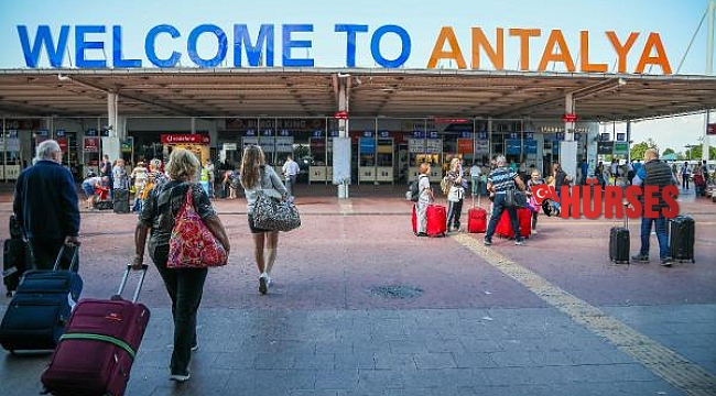 Rusya'dan charter uçuşlar, ekim sonuna kadar dolu
