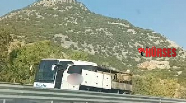Yolcu otobüsü alev alev yandı