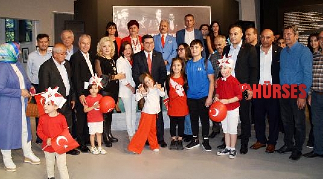 99'uncu yıla 99 eser