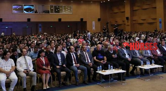 Akdeniz Bilişim Zirvesi katılımcı sayısıyla rekor kırdı
