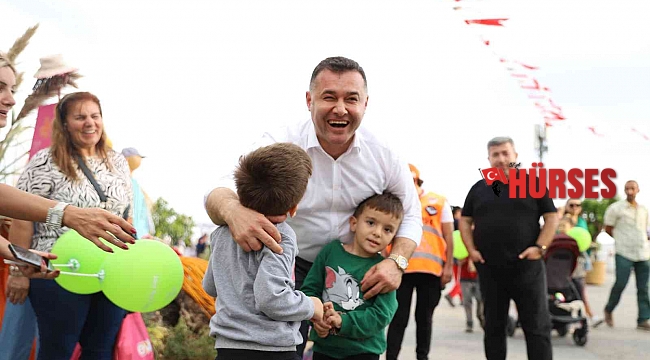 Alanya tropikal meyve festivali büyük beğeni topladı