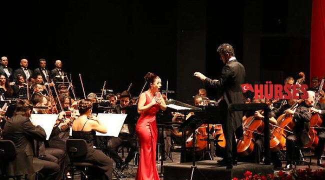 Antalya DOB'tan Cumhuriyet konseri
