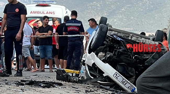 Antalya'da feci kaza: Dede ile 2 yaşındaki torunu öldü, 4 kişi yaralandı