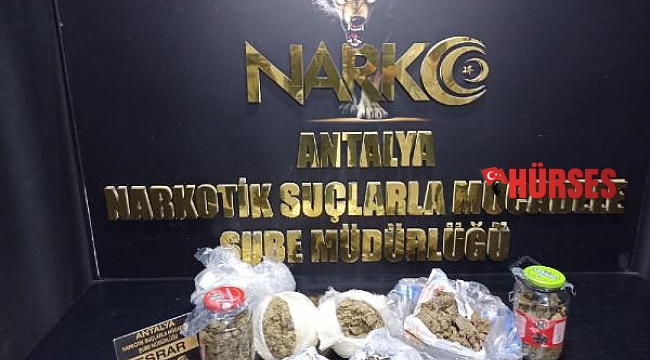 Antalya'da uyuşturucu operasyonu; 9 kilo esrar, 3 kilo metamfetamin ele geçirildi