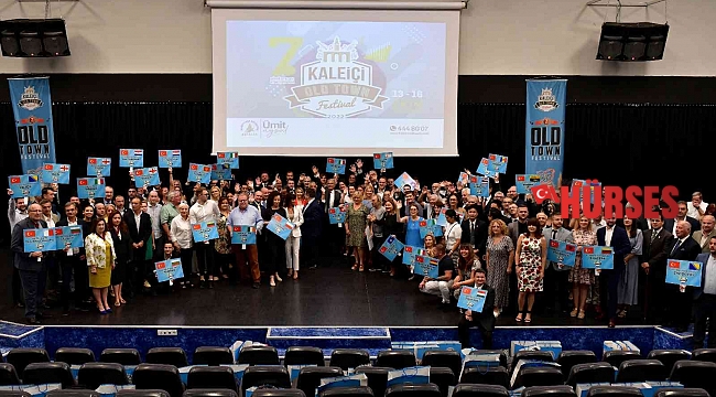 Başkan Uysal, "Siyaset dışı alanlara ihtiyacımız var"