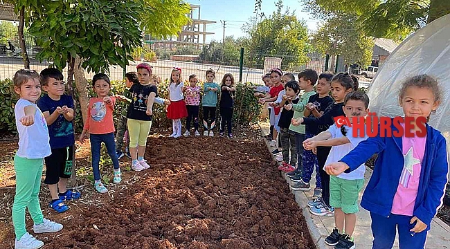 Döşemealtı Ekolojik Kreş öğrencileri doğayı öğreniyor