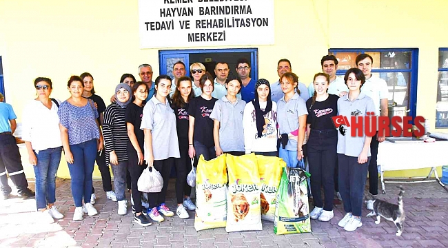Kemer'de Dünya Hayvanları Koruma Günü etkinliği