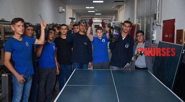 Meslek liseleri fabrika gibi: 47 milyon lira ciro yaptılar