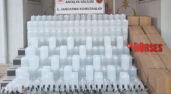 Sahte alkol üretilen eve jandarma baskını