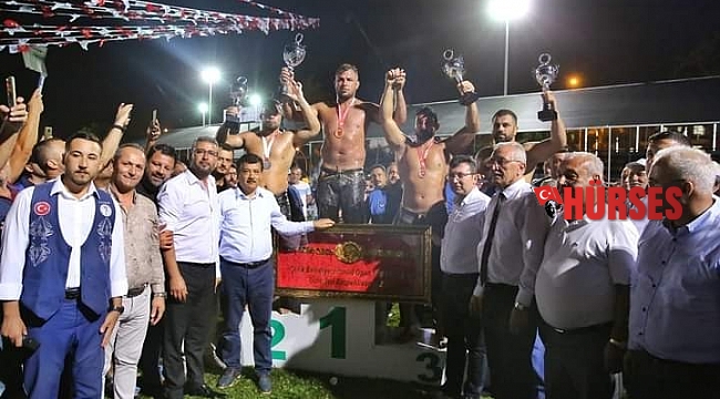 Serik Yağlı Pehlivan Güreşlerinin başpehlivanı Osman Aynur oldu