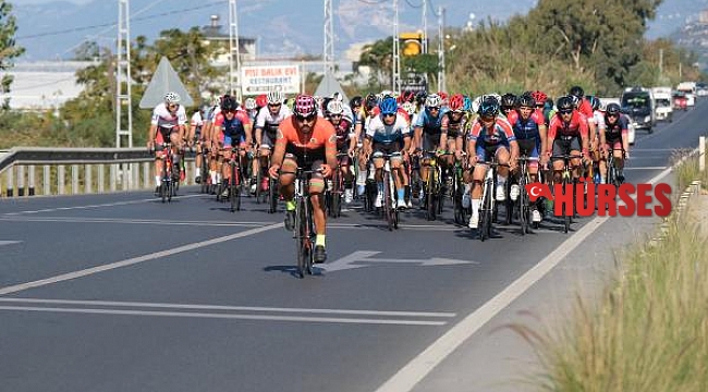 Sezonun son pedalı Alanya'da çevrildi