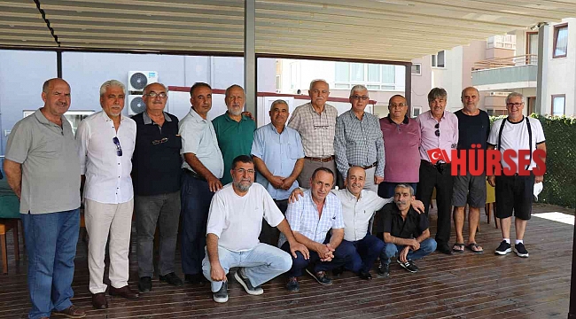 Tertipler 41 yıl sonra komutanlarına tekmil verdi