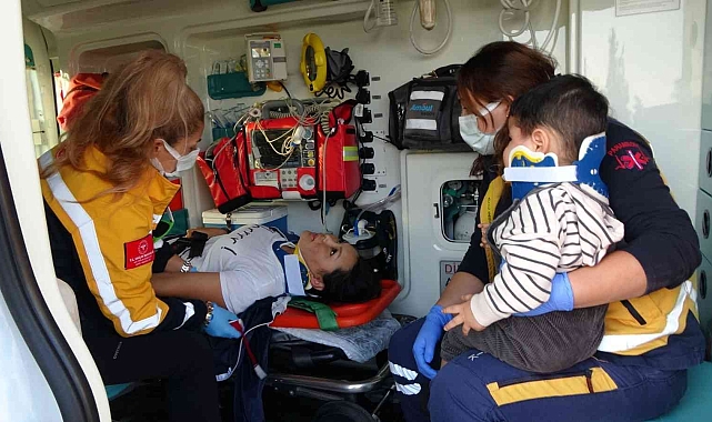 20 metrelik şarampole uçan otomobilde can pazarı: 2 yaralı