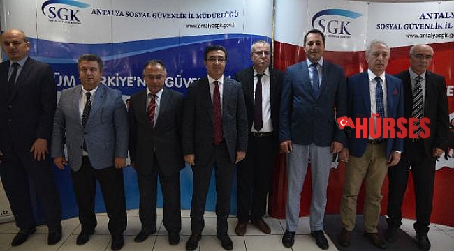 Antalya'da, 130 ülkeden 20 bin 872 sigortalı çalışan var