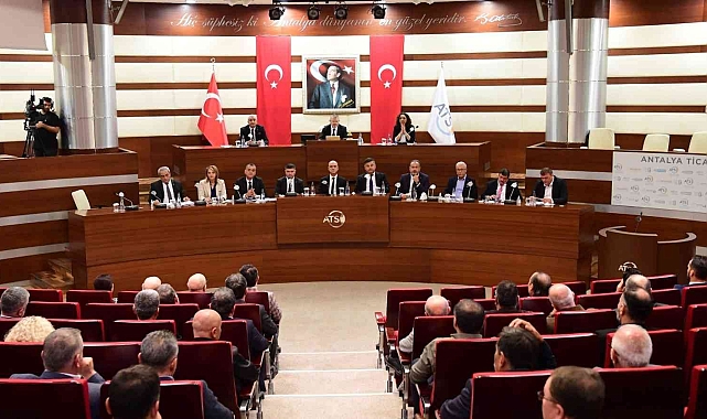 ATSO Başkanı Bahar: "Gelecek yıl Antalya turizminin yeni bir rekor kırmasını bekliyoruz"