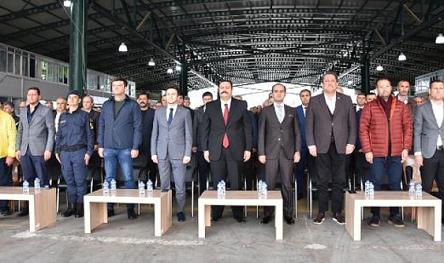 Demre Toptancı Hali'nde sezon açıldı