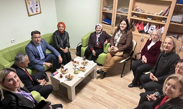 Kaymakam Çam'dan Türk Kadınlar Birliği'ne ziyaret