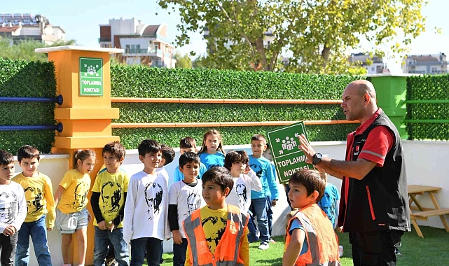 Konyaaltı kreşlerinde deprem tatbikatı
