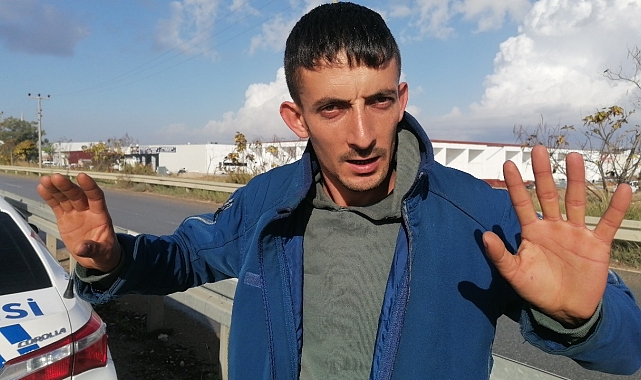 Otomobilinin camındaki filmle yakalandı, film gibi savunmayla pes dedirtti