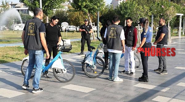 Polisten 'Huzurlu Sokaklar' uygulaması