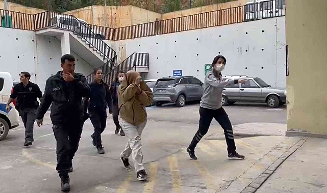 Tartışan gelin ve kaynana birbirlerini bıçakla yaraladı