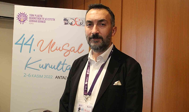 Uzmanlar kanserde meme rekonstrüksiyonuna dikkat çekti