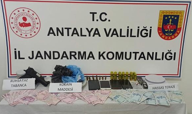 Alanya'da uyuşturucu operasyonu: 7 gözaltı