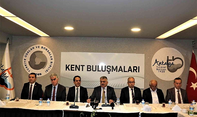 Antalya valisinden kamu kurumlarına kahvaltı talimatı: "Kurumlarda kahvaltı sofrası istemiyoruz"