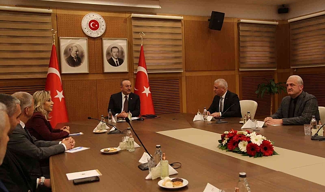 Bakan Çavuşoğlu, ALTSO heyetini kabul etti