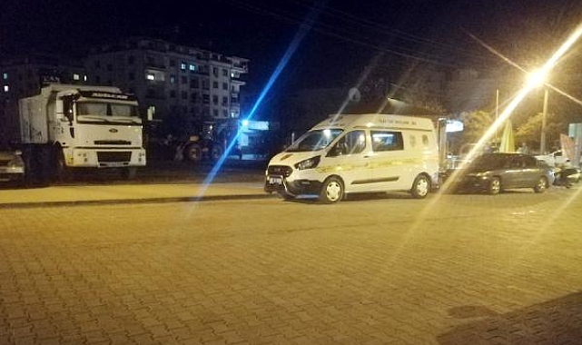 Büfede alışveriş yaparken tüfekle vuruldu