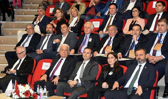 CHP Genel Başkan Yardımcısı Ahmet Akın: Hedefimiz yüzde 100 enerji olmalı