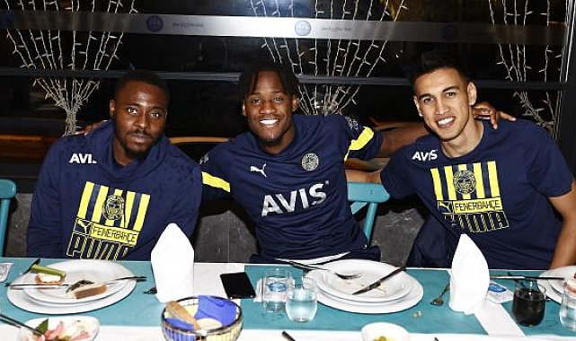 Fenerbahçe'de oyuncular moral depoladı