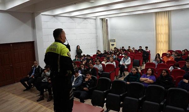 Marmaris'te öğrencilere trafik dersi
