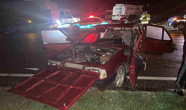 Otomobille hafif ticari araç çarpıştı: 1 ölü