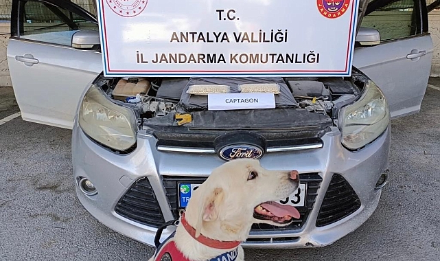Şehirlerarası uyuşturucu trafiğine jandarma operasyonu