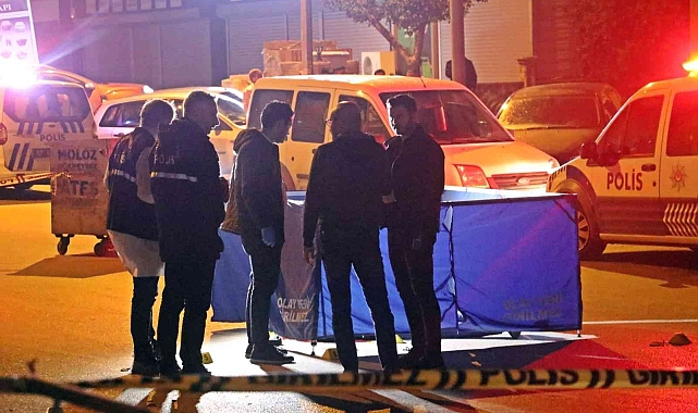 Sokak ortasında otomobiliyle yolunu kesip kurşun yağdırdı: 1 ölü