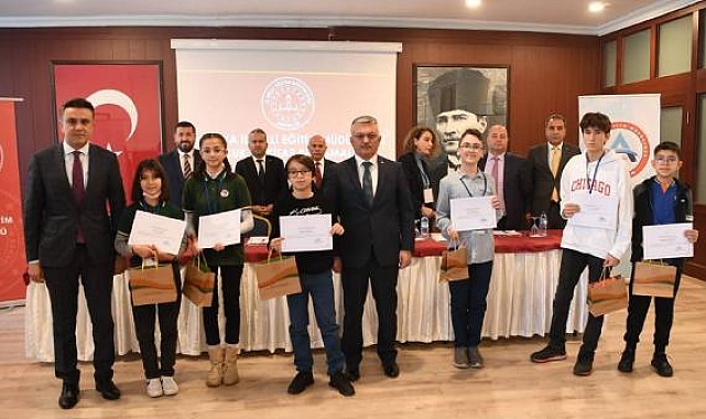 Vali Yazıcı: Antalya'mız en çok kitap okunan illerden biri olacak