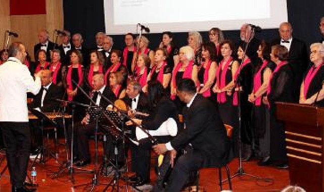 AKHEM Korosu, sanatseverleri büyüledi