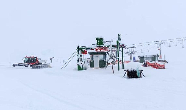 Batı Akdeniz'deki kayak merkezleri kışa hazır