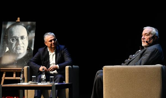 İlber Ortaylı: Adam Türk olmayana arazi satıyor, evinde oturamıyorsun, ev alamıyorsun