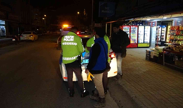 Kazadan sonra ulu orta tuvaletini yapan alkollü sürücü başına iş aldı