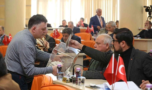 Kepez Belediyesi'nde 2023'ün ilk meclis toplantısı yapıldı