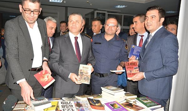 Manavgat'ta 'Kitap İyiliktir' bağış kampanyası başlatıldı