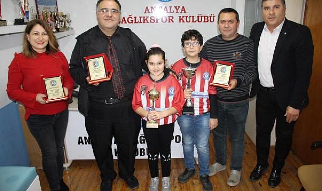 Satranç şampiyonları belli oldu
