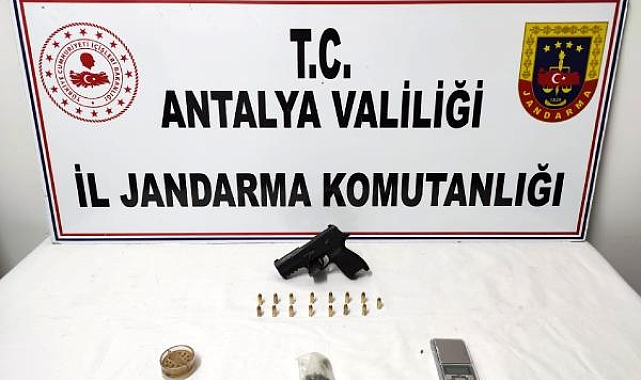 Serik'te jandarmadan uyuşturucu operasyonu