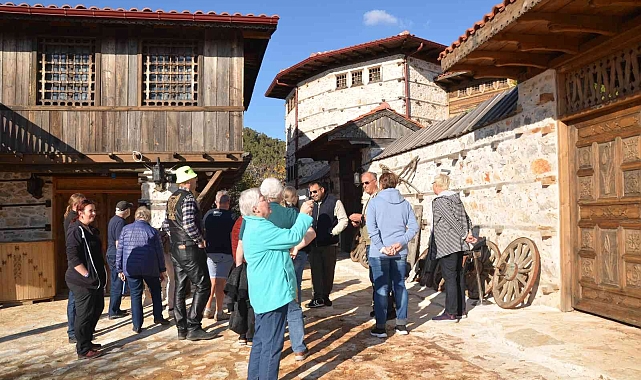 Terk edilmiş köye 1 yılda 80 bin ziyaretçi