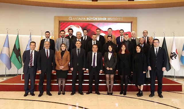 Başkan Böcek, meslek odası başkanlarıyla buluştu