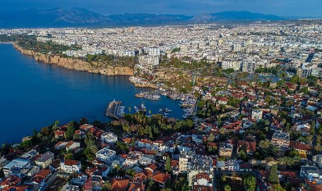 Daha fazla kira beklentisiyle 1 daireyi 3'e bölüyorlar